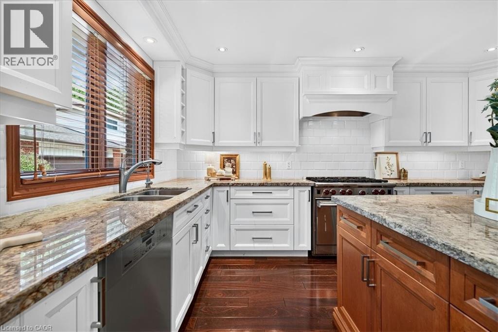 339 KINGSWAY Place - 11