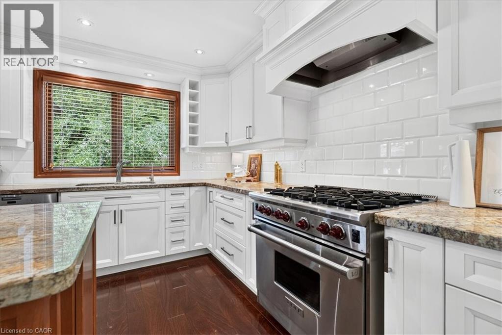 339 KINGSWAY Place - 12