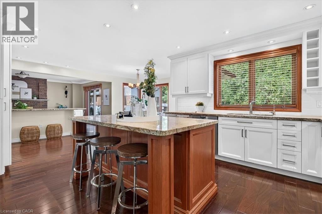 339 KINGSWAY Place - Image 13