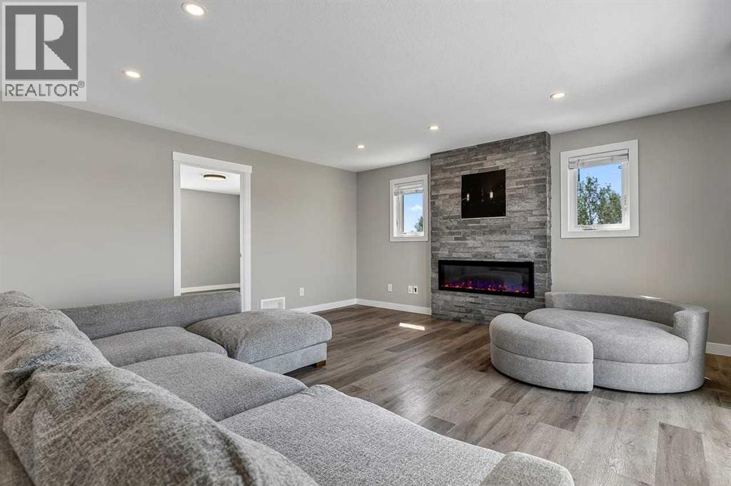 354096 48 Street E - 14