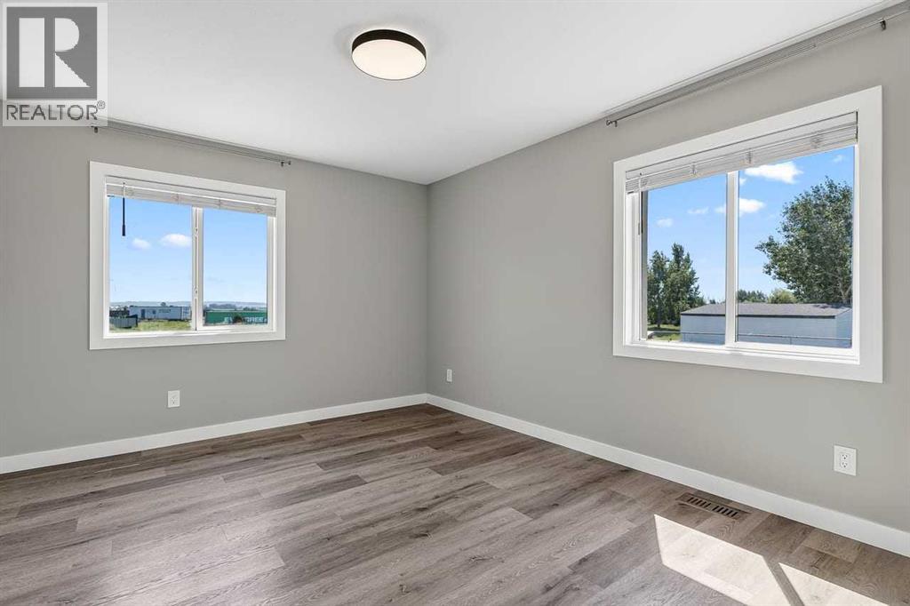 354096 48 Street E - 17