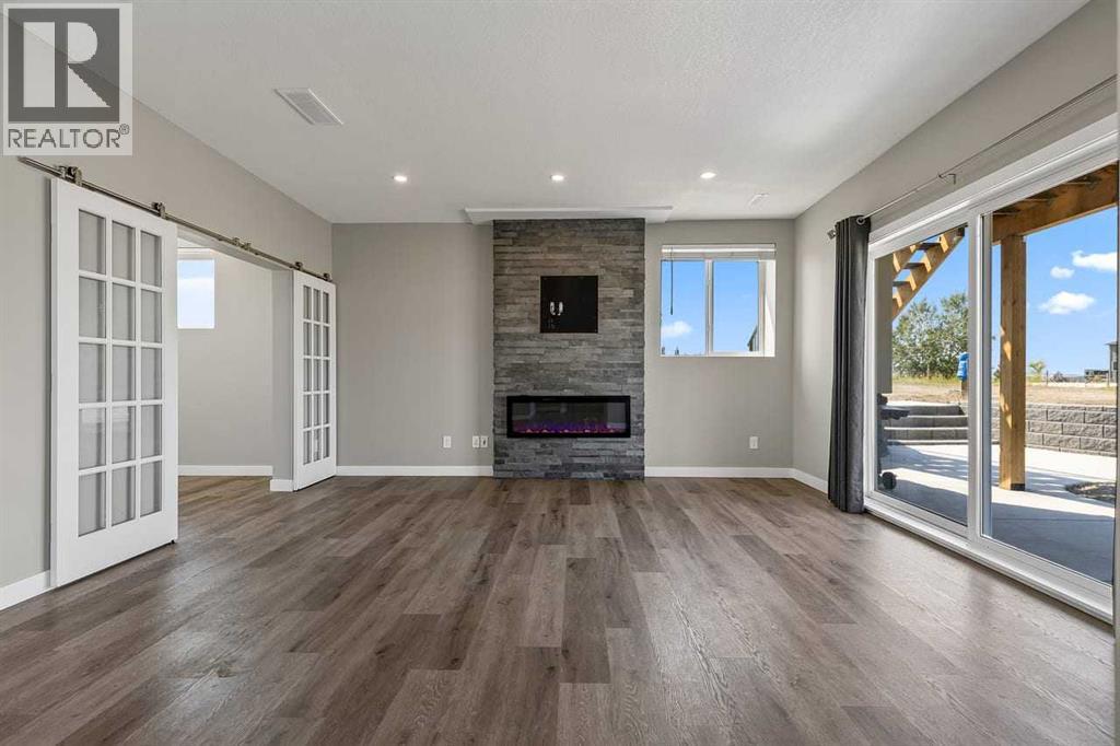 354096 48 Street E - 25