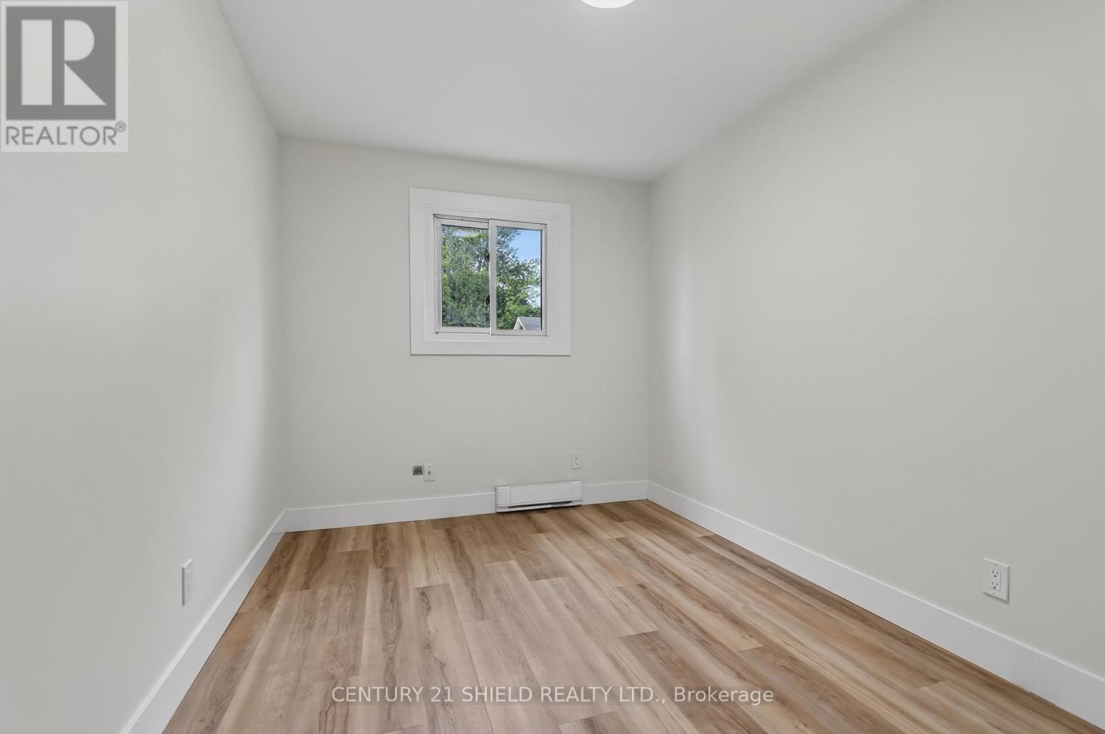 1852 BROOKDALE AVENUE - Image 12