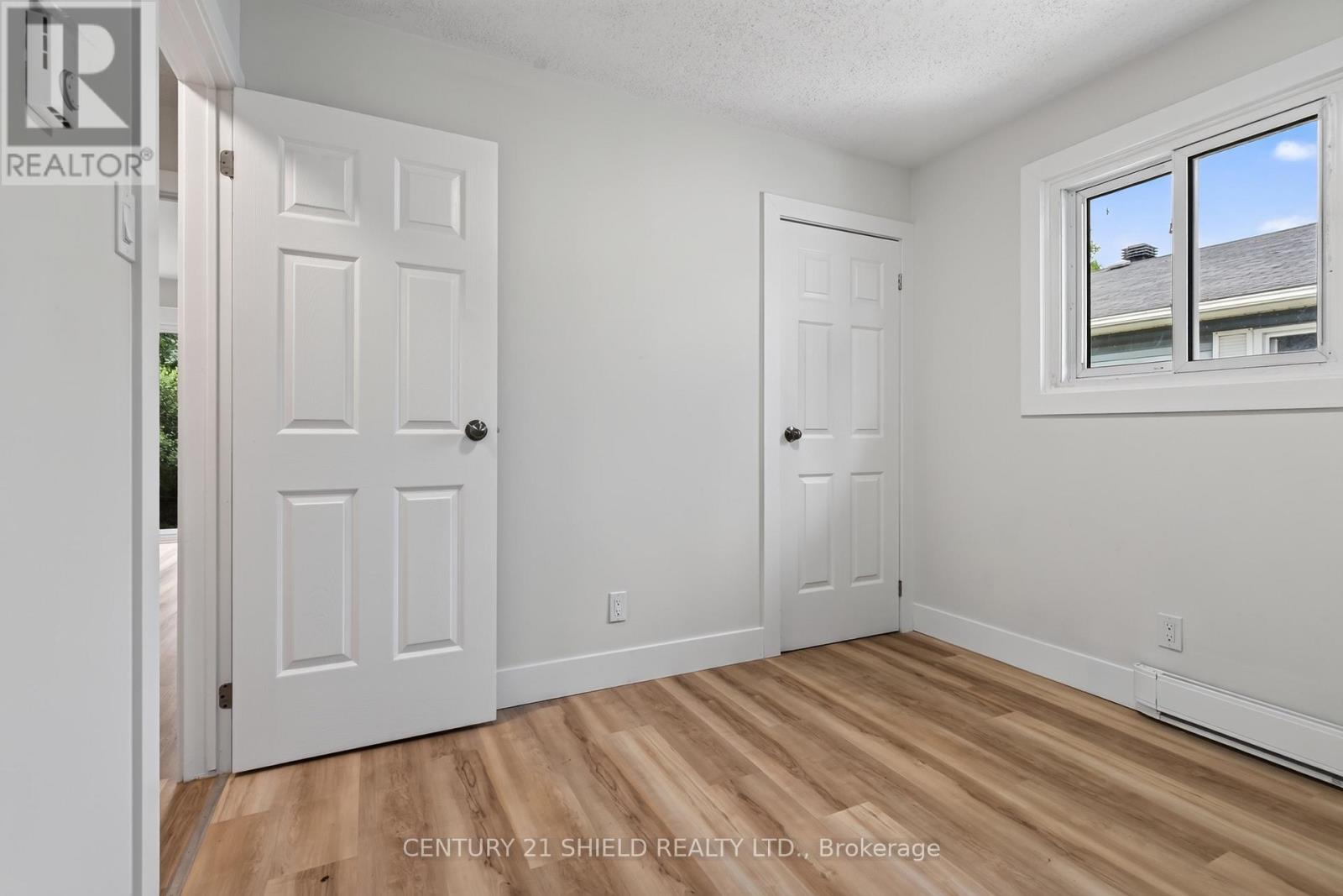 1852 BROOKDALE AVENUE - 15