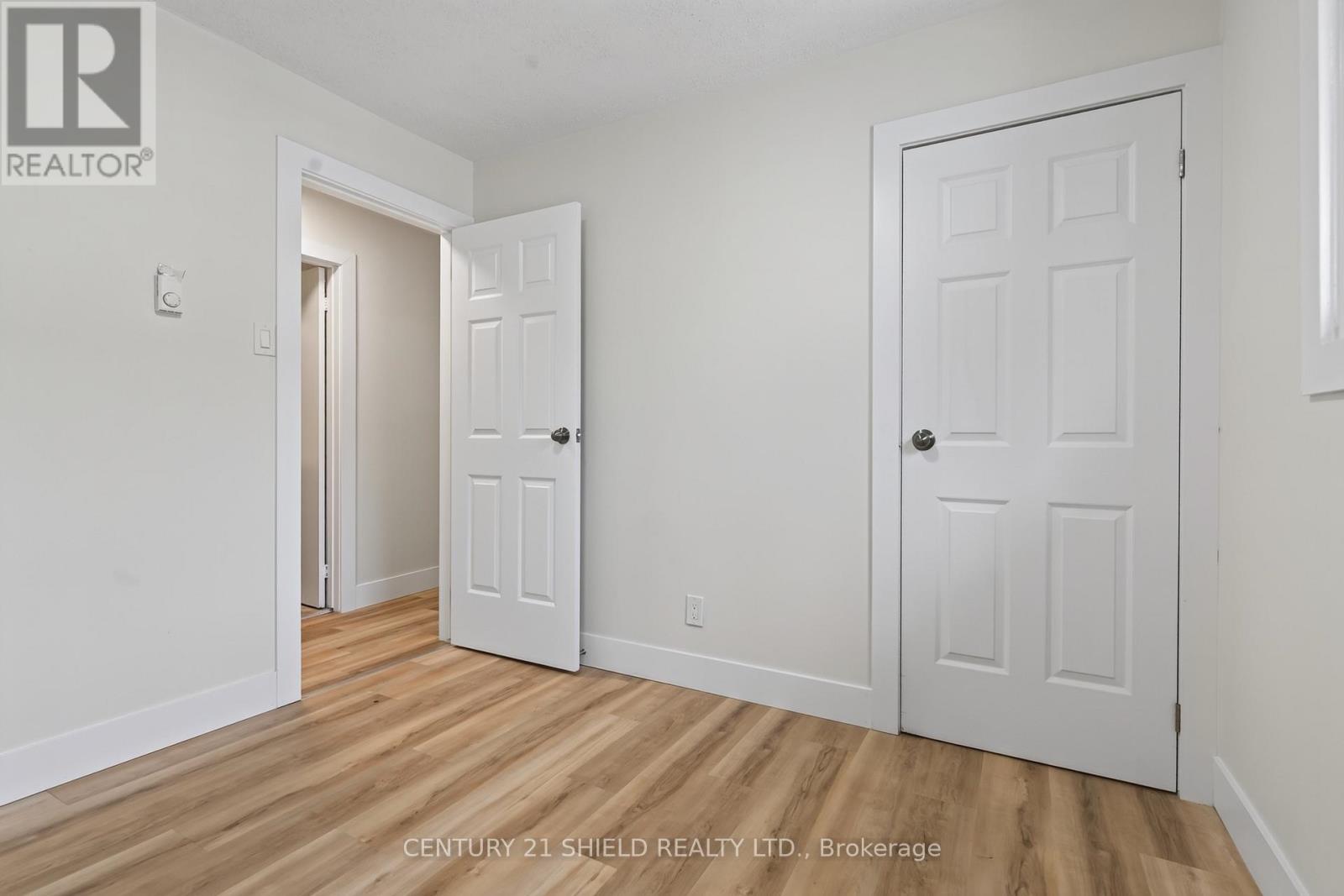 1852 BROOKDALE AVENUE - Image 17