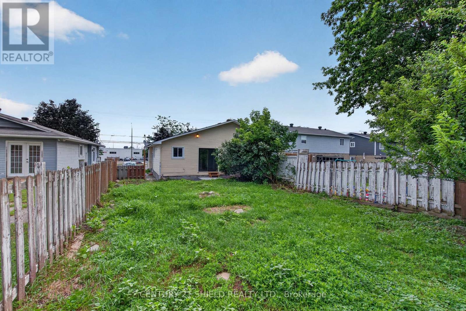 1852 BROOKDALE AVENUE - Image 39