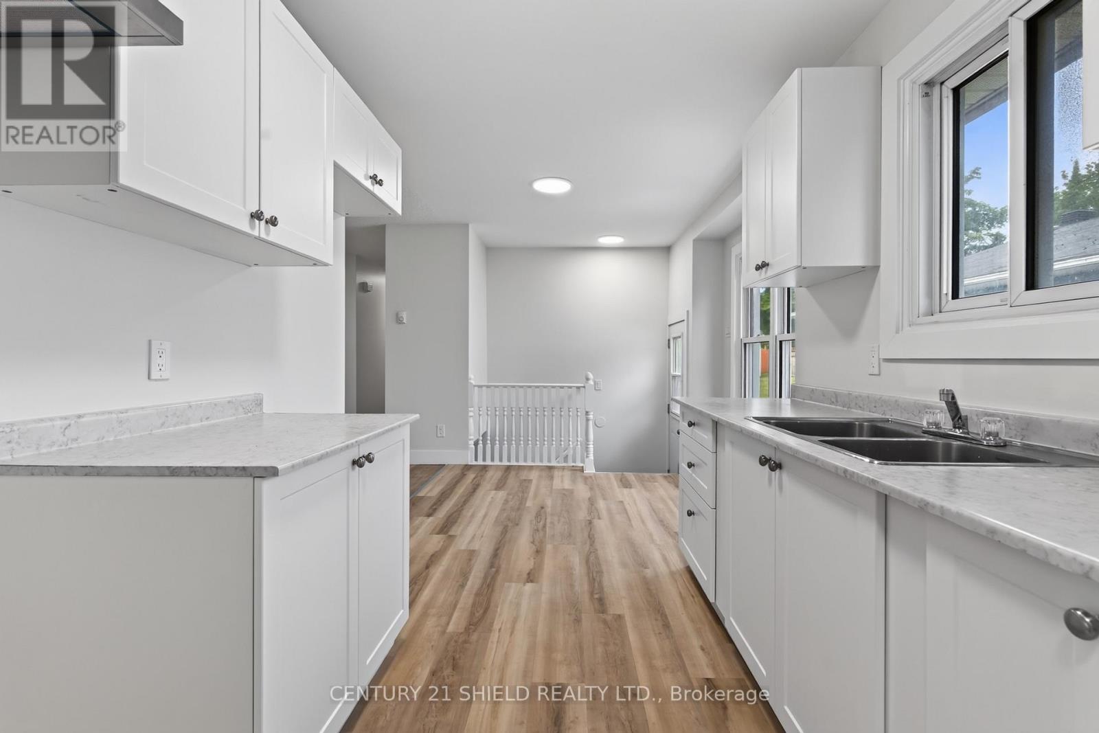1852 BROOKDALE AVENUE - 5