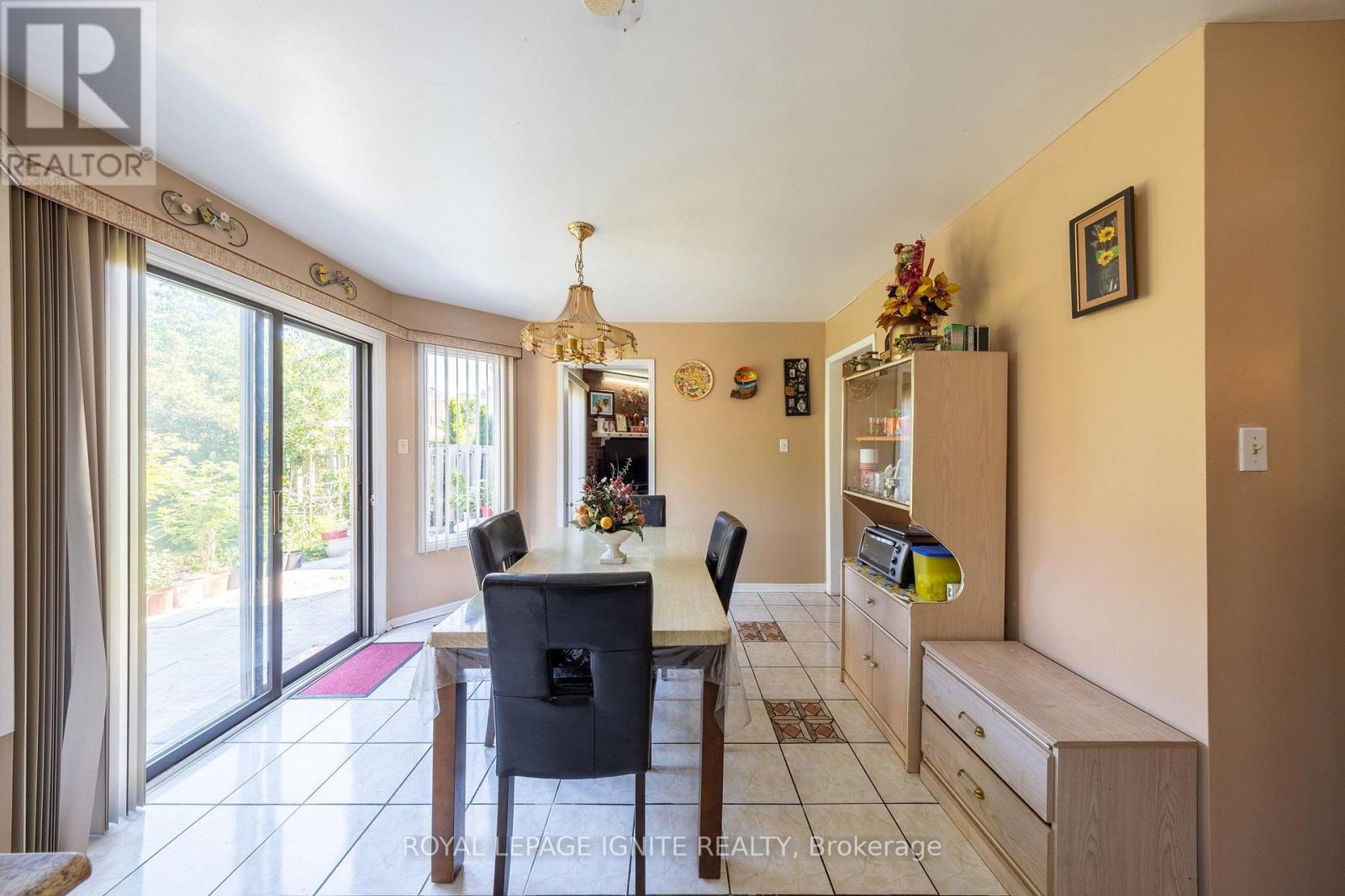 3694 ELLESMERE ROAD - Image 10