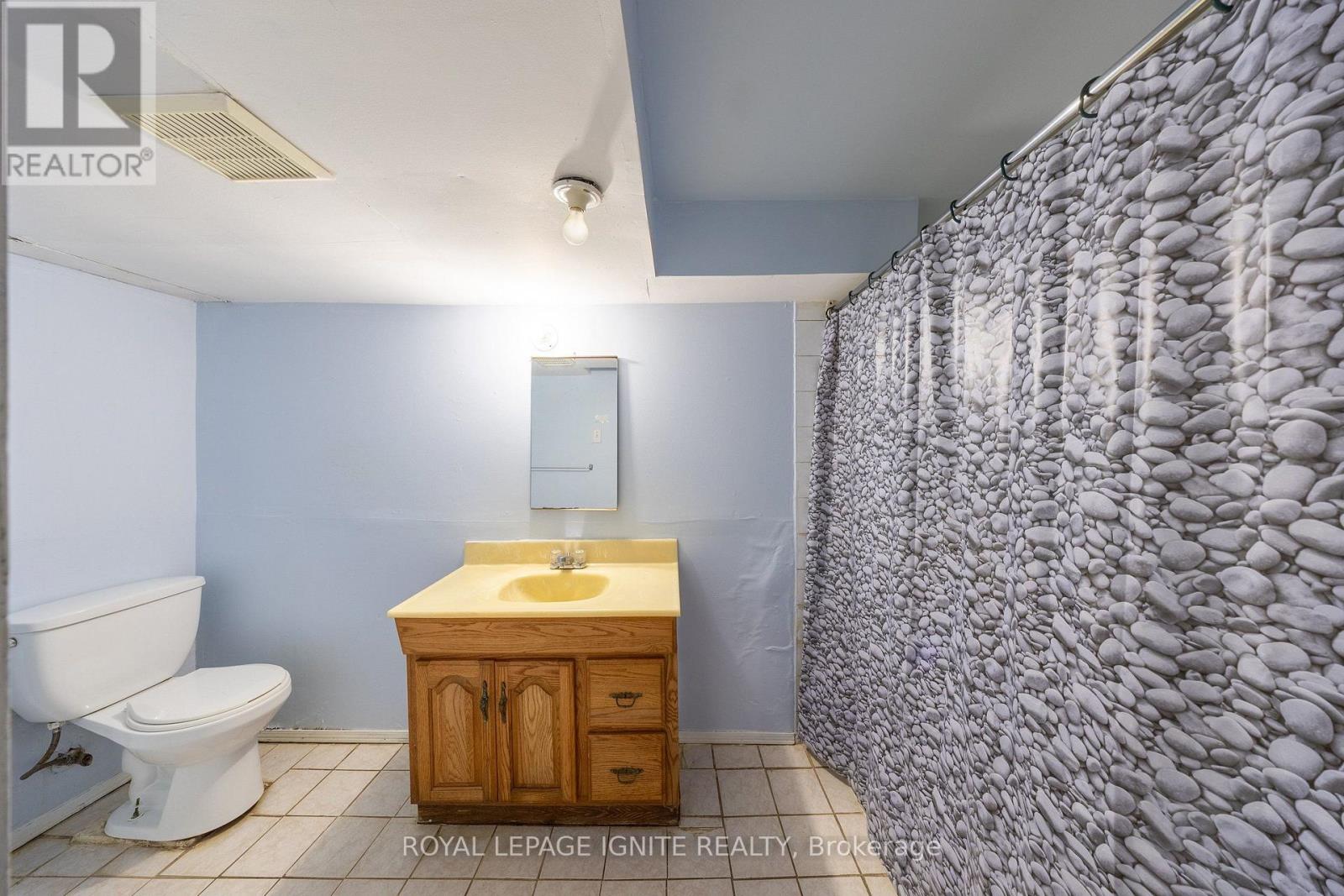 3694 ELLESMERE ROAD - 31