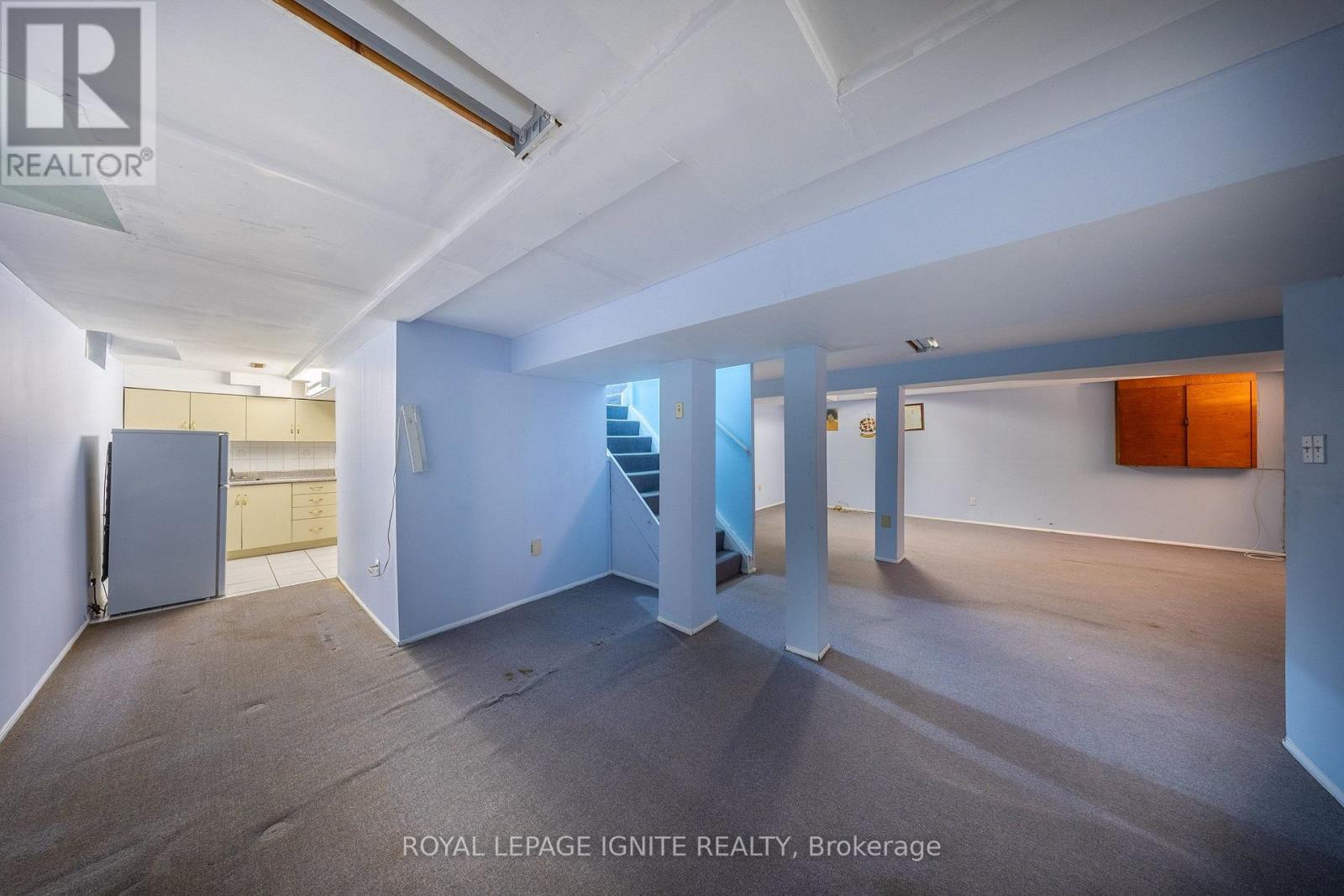 3694 ELLESMERE ROAD - 32