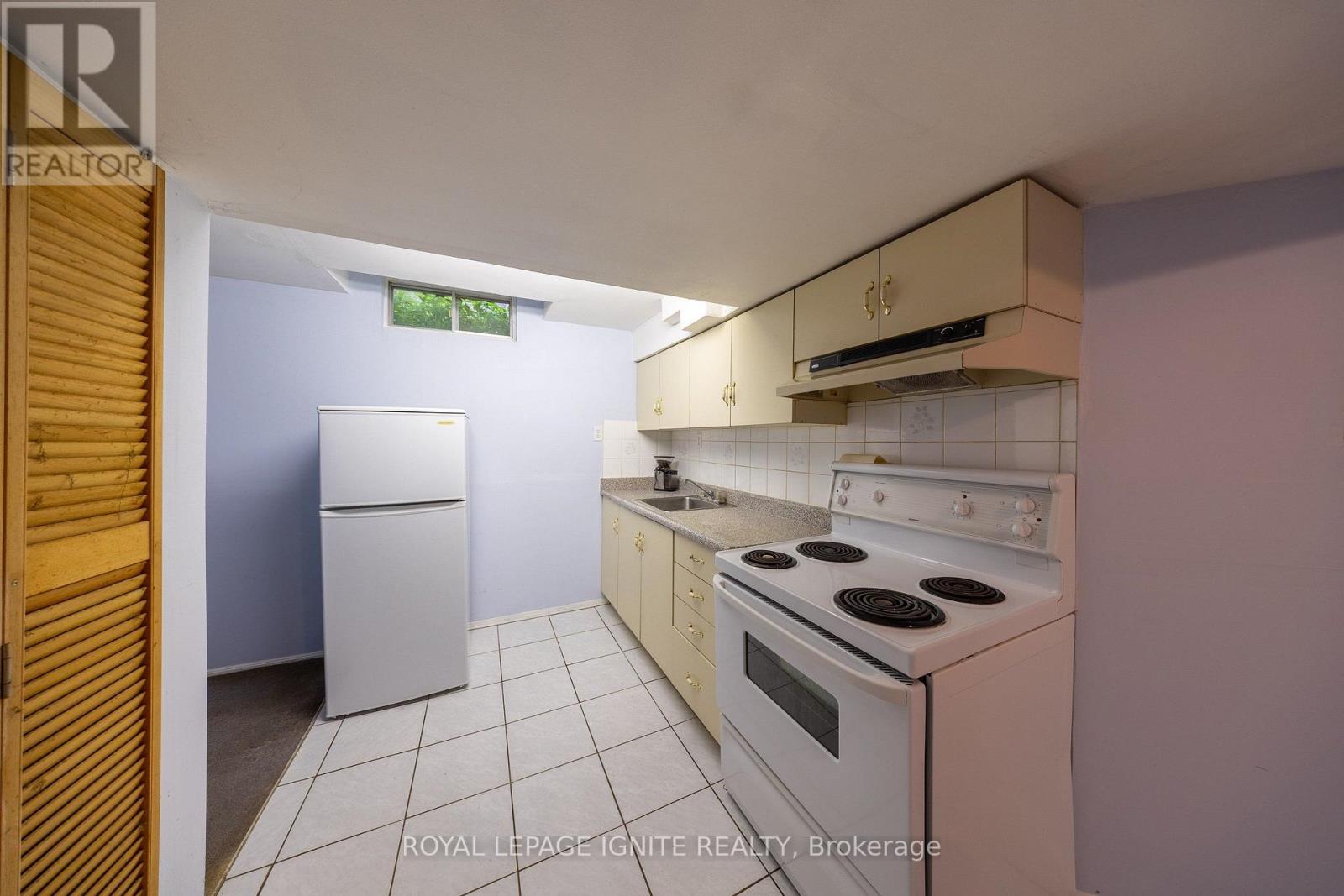 3694 ELLESMERE ROAD - Image 34