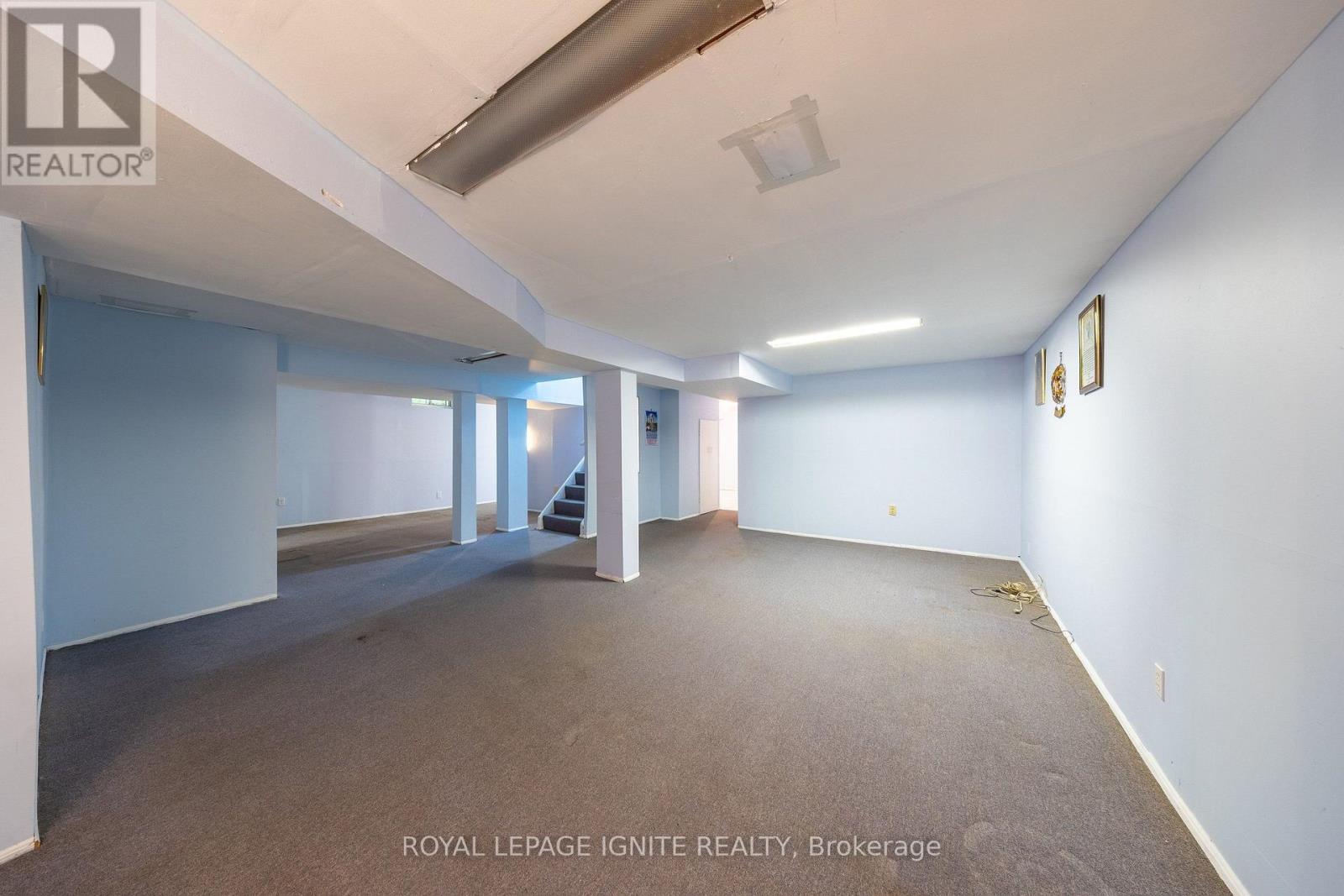 3694 ELLESMERE ROAD - 37