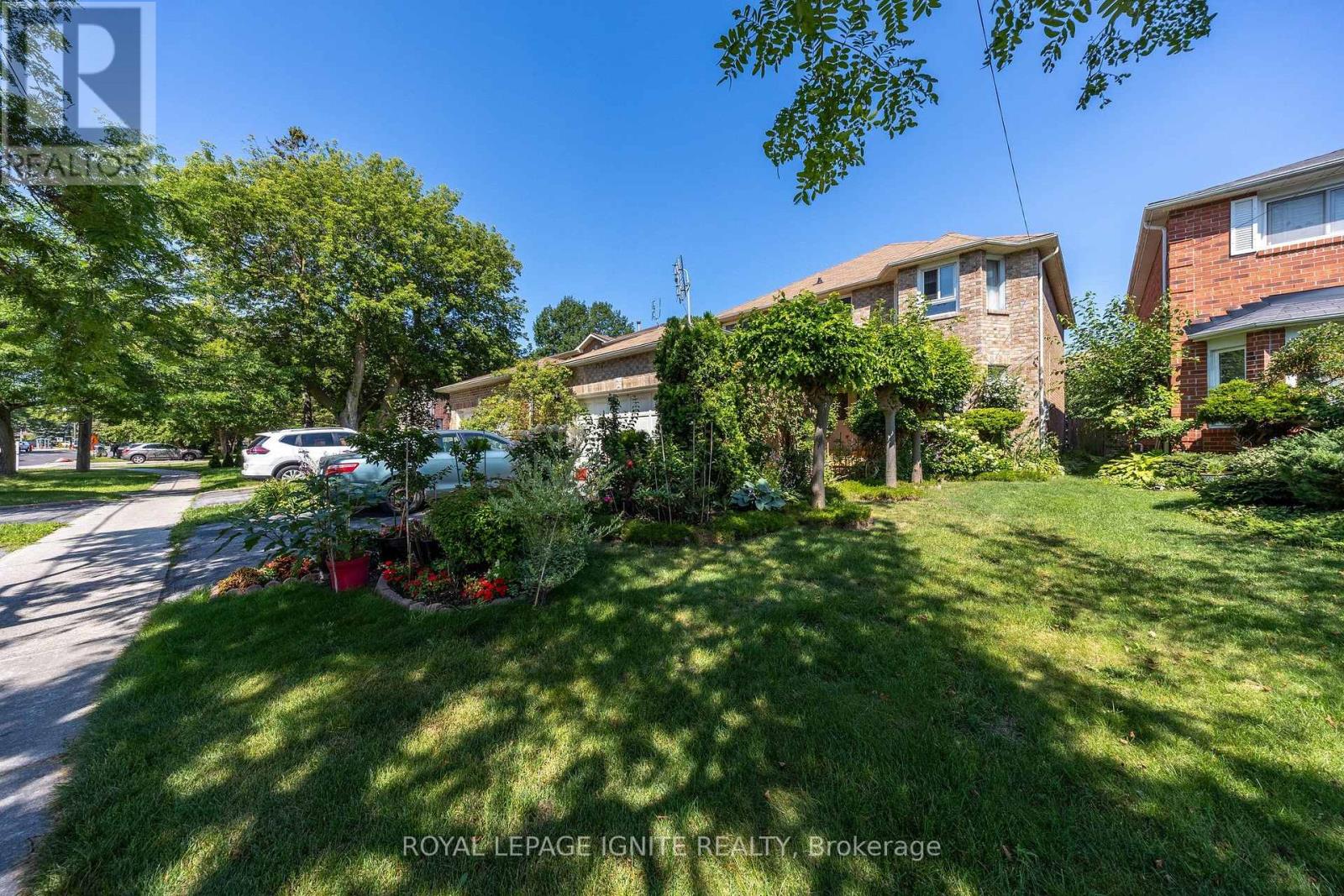 3694 ELLESMERE ROAD - 39