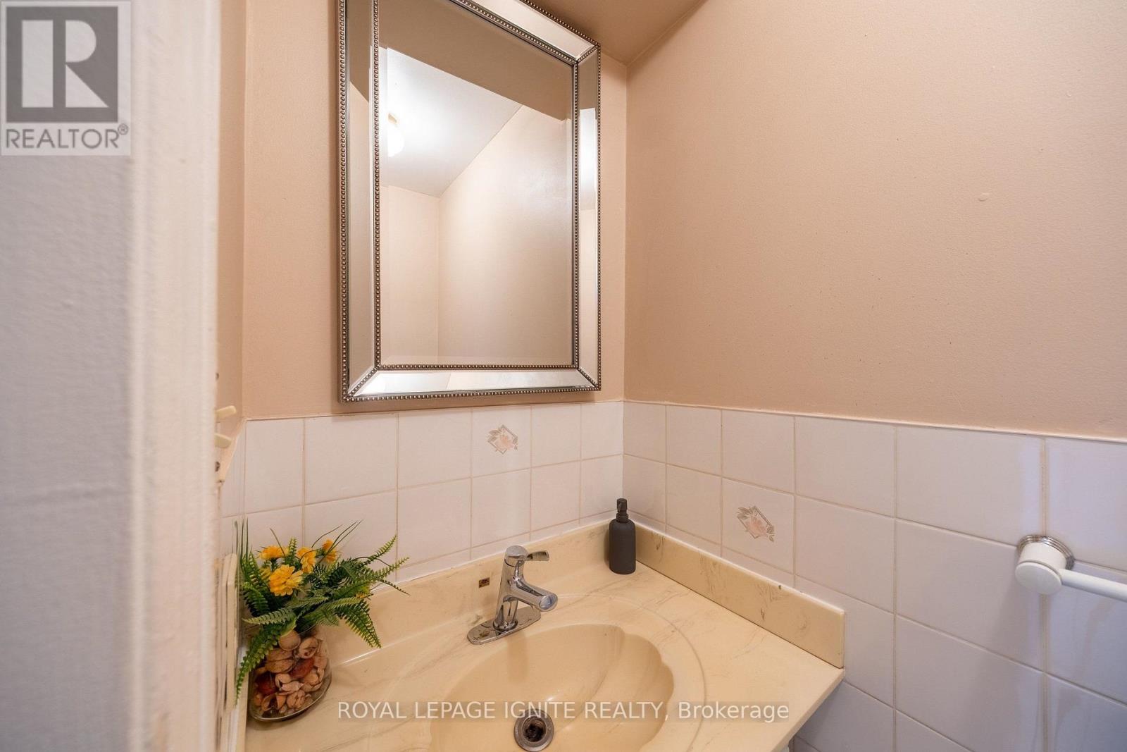 3694 ELLESMERE ROAD - Image 4