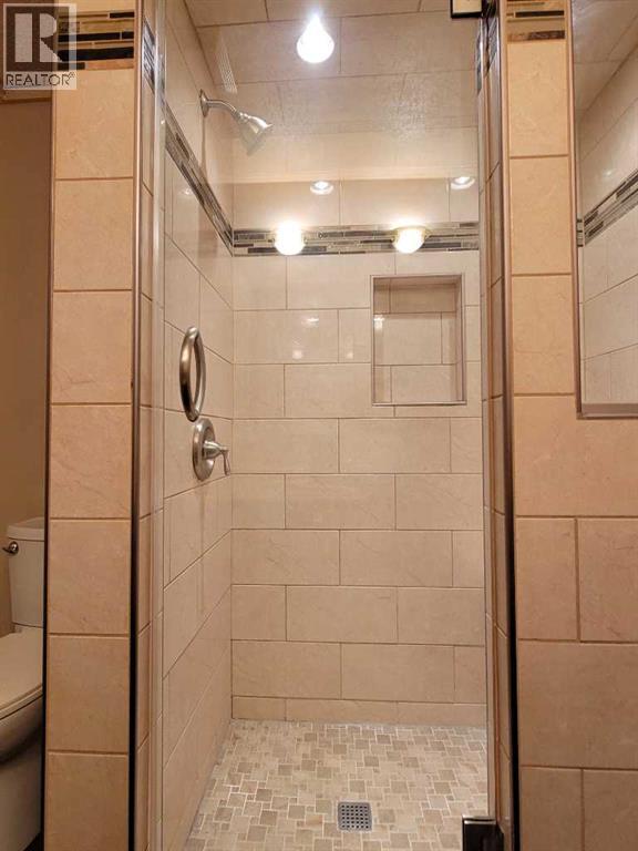 10215 106 Avenue - Photo 11