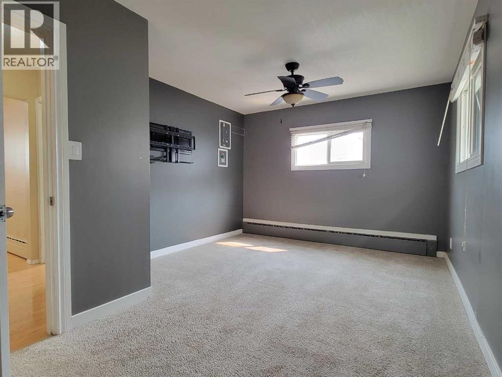 10215 106 Avenue - Photo 12