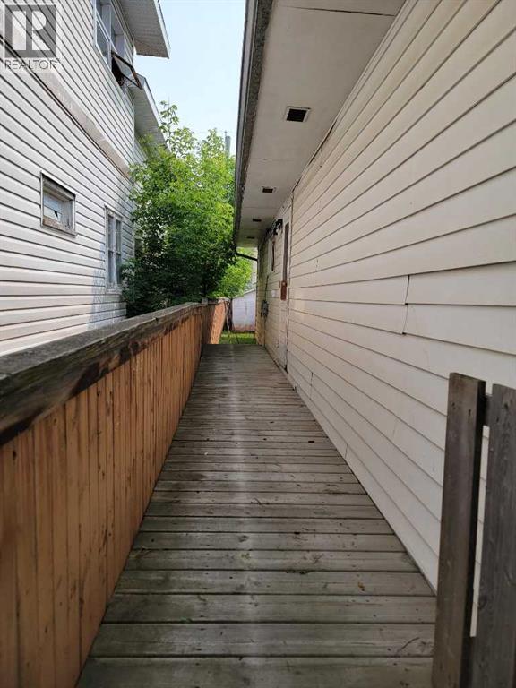 10215 106 Avenue - Photo 15