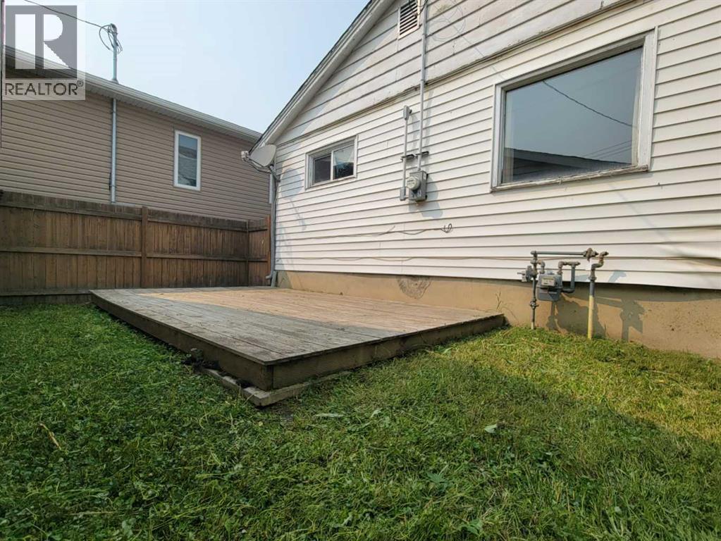 10215 106 Avenue - Photo 16