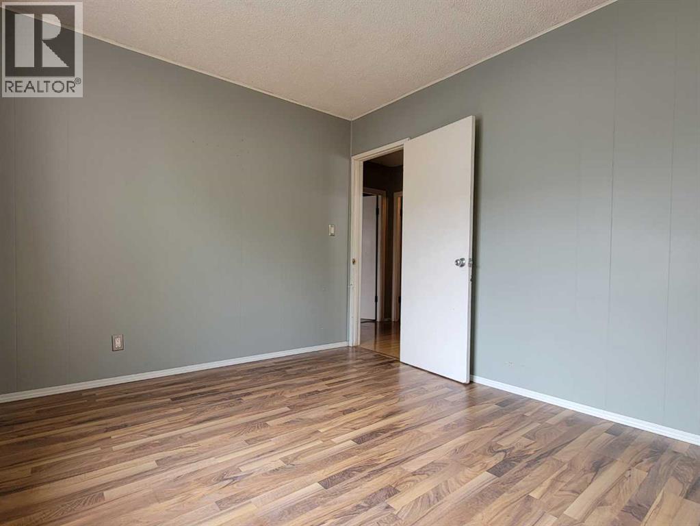 10215 106 Avenue - Photo 8