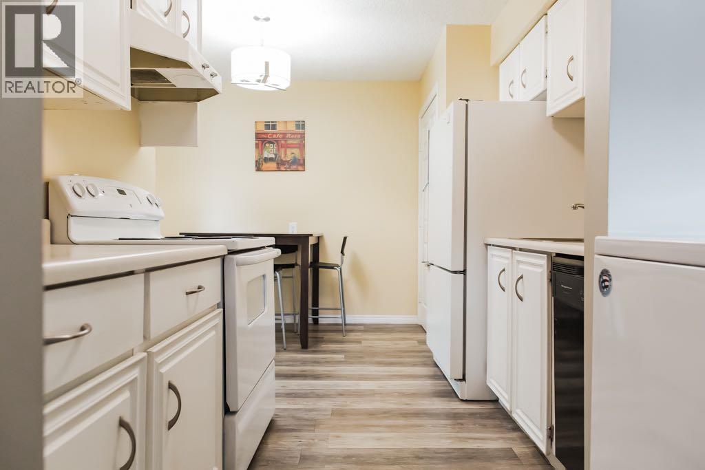 #4107 7201 Poplar Drive - Image 8