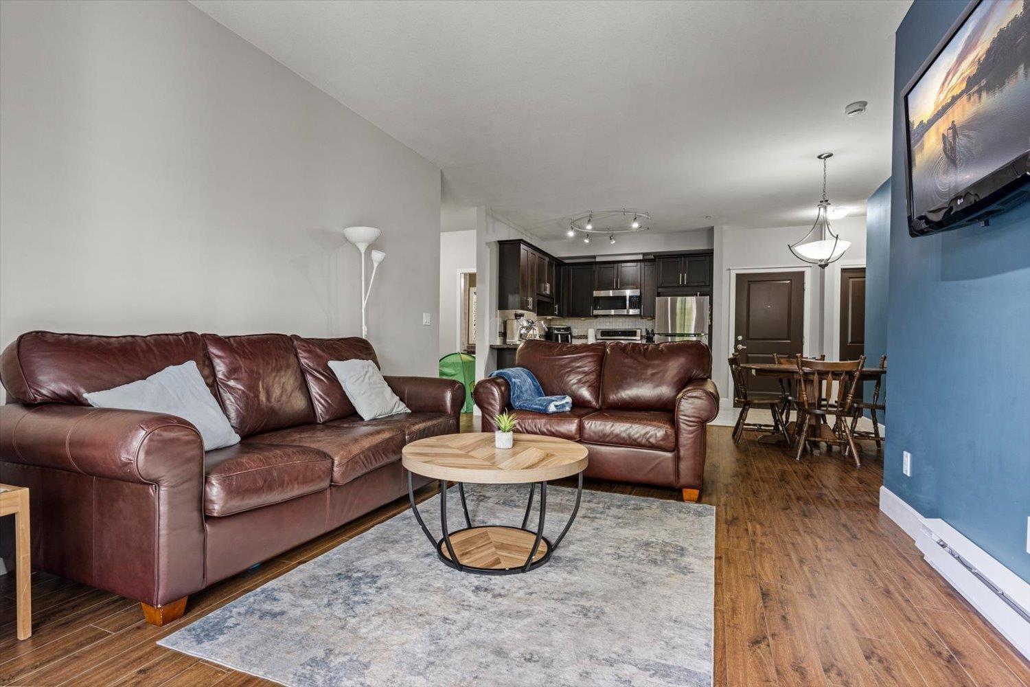 103 46262 FIRST AVENUE, Chilliwack Proper East