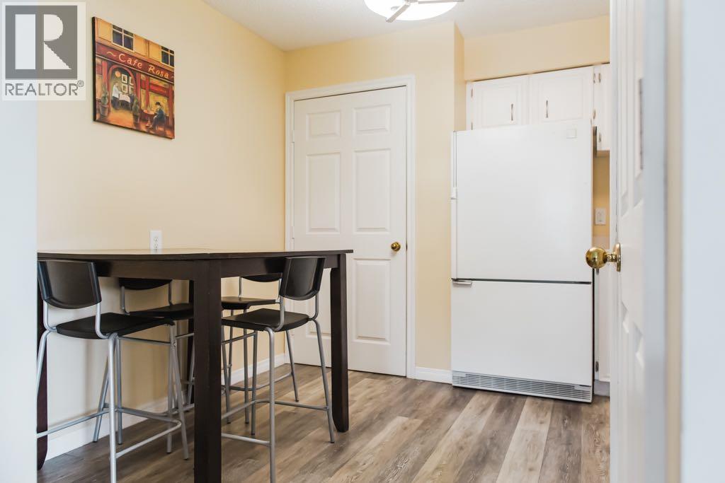 #4107 7201 Poplar Drive - Image 10