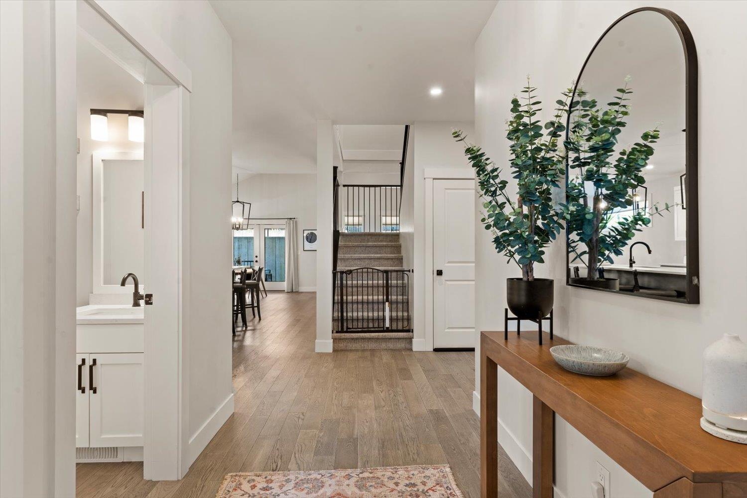 50952 SOPHIE CRESCENT, Eastern Hillsides