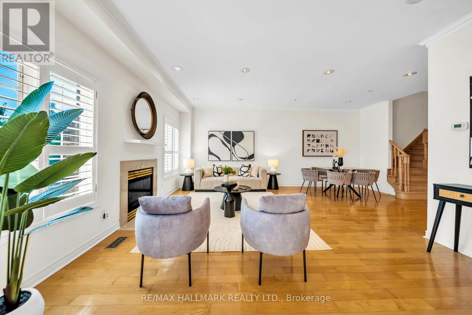 614 SOCIETY CRESCENT - 11