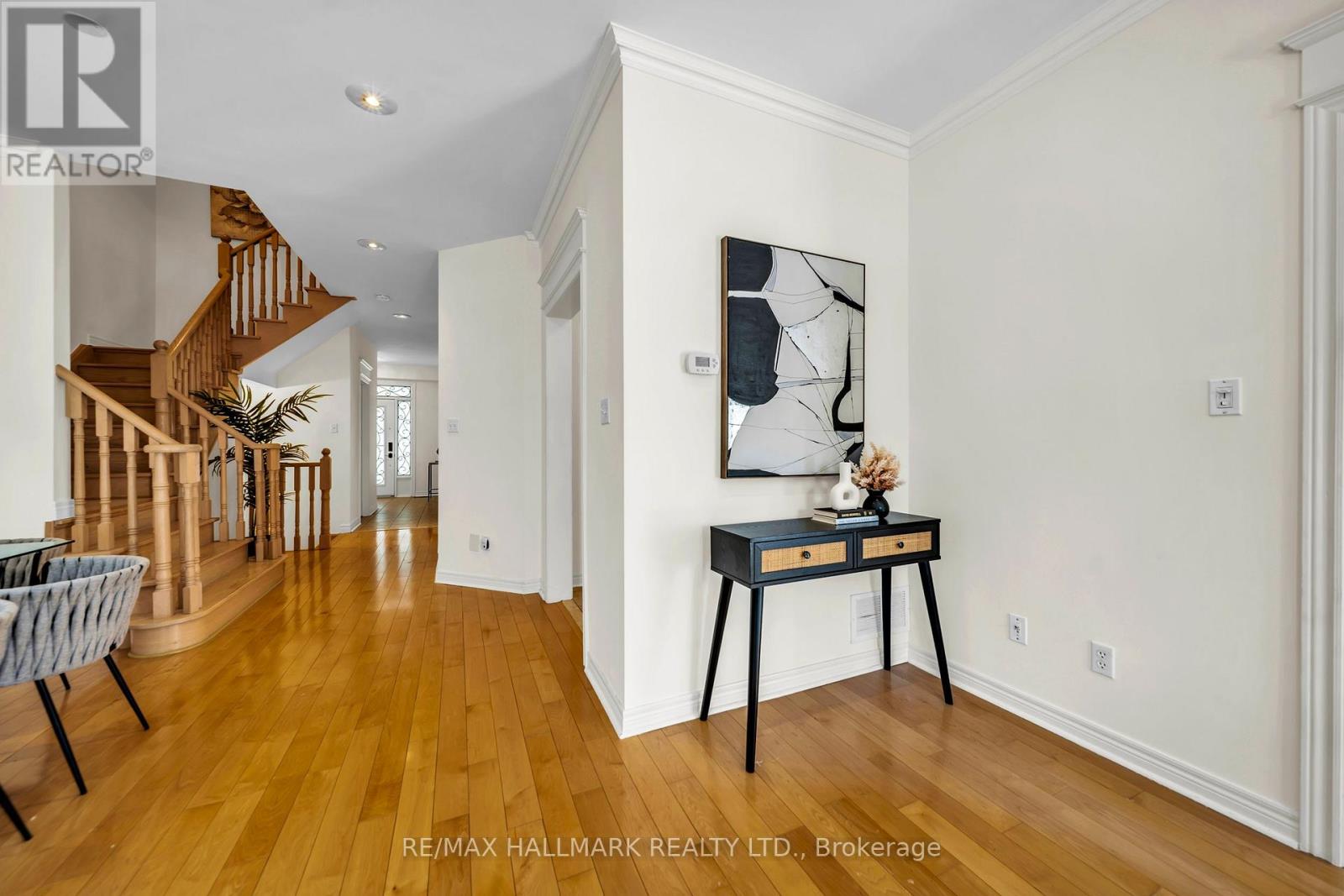 614 SOCIETY CRESCENT - 12