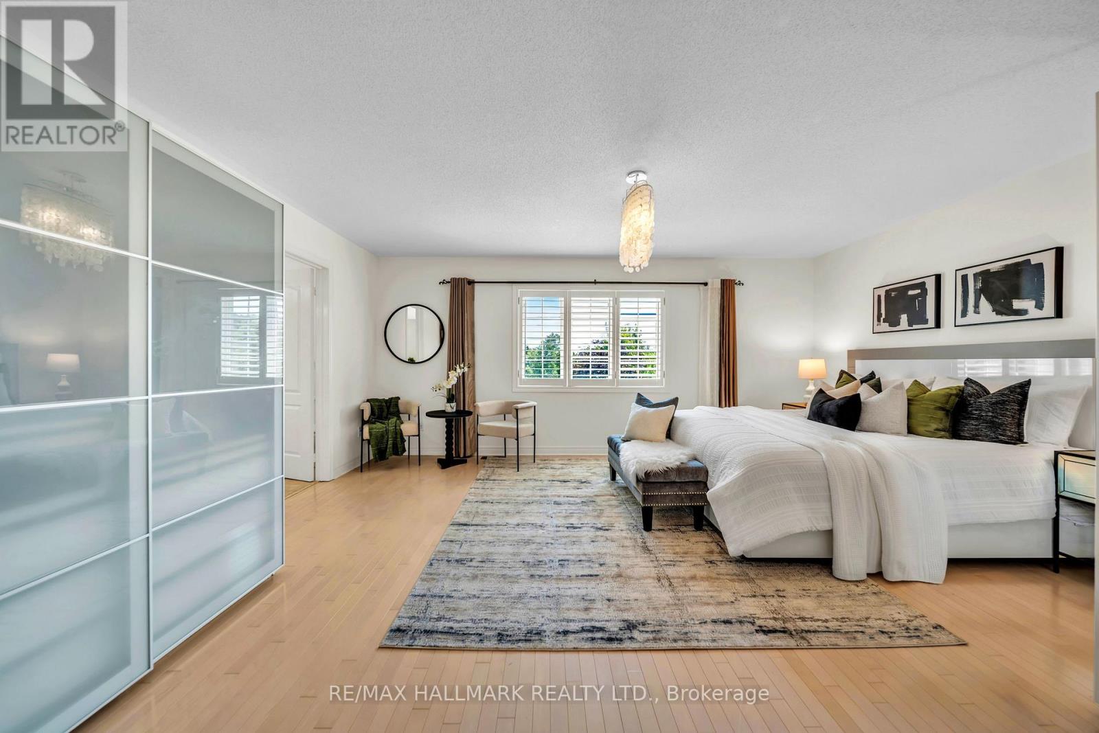 614 SOCIETY CRESCENT - 20