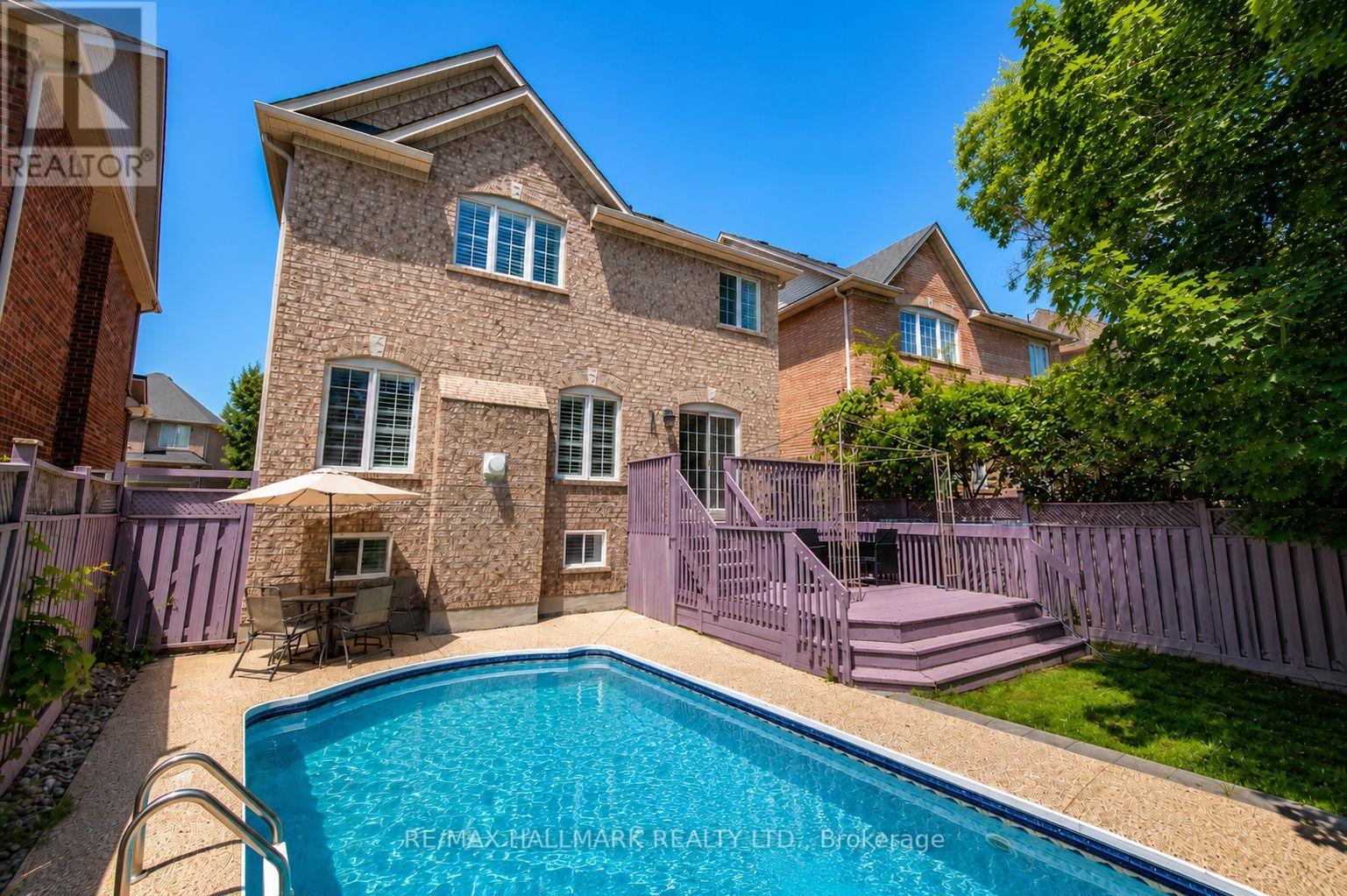 614 SOCIETY CRESCENT - 37