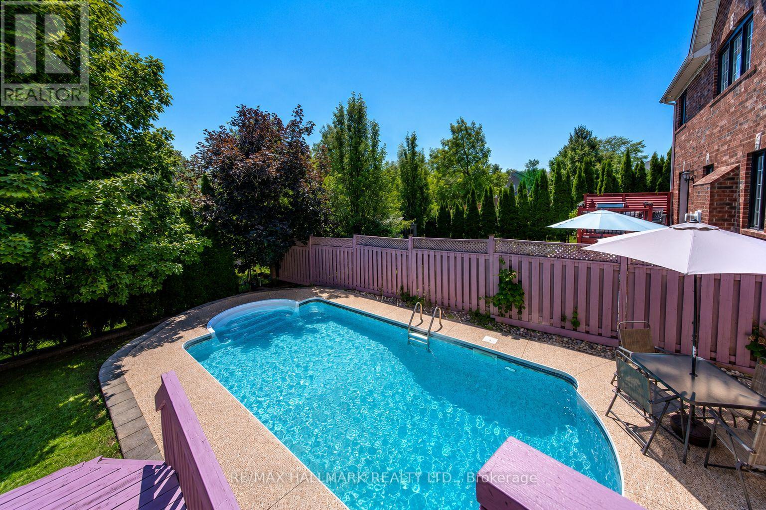 614 SOCIETY CRESCENT - 38