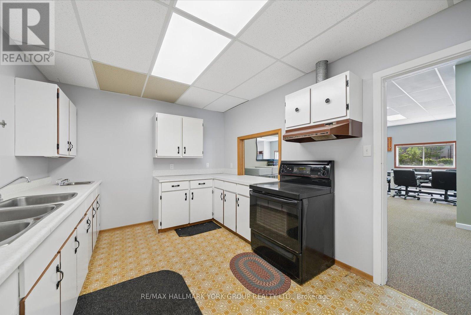 21 ANN STREET - Image 22