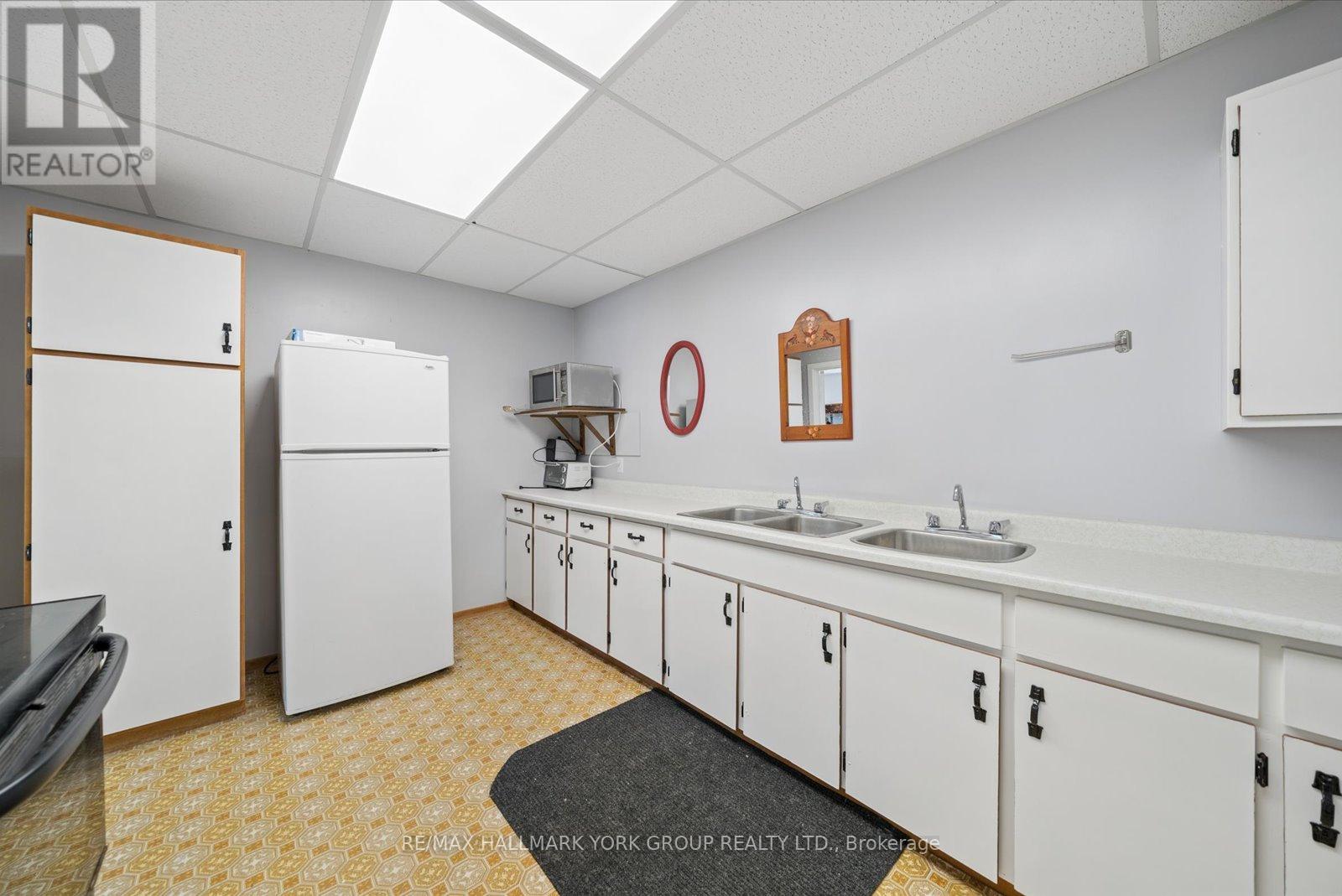 21 ANN STREET - Image 23