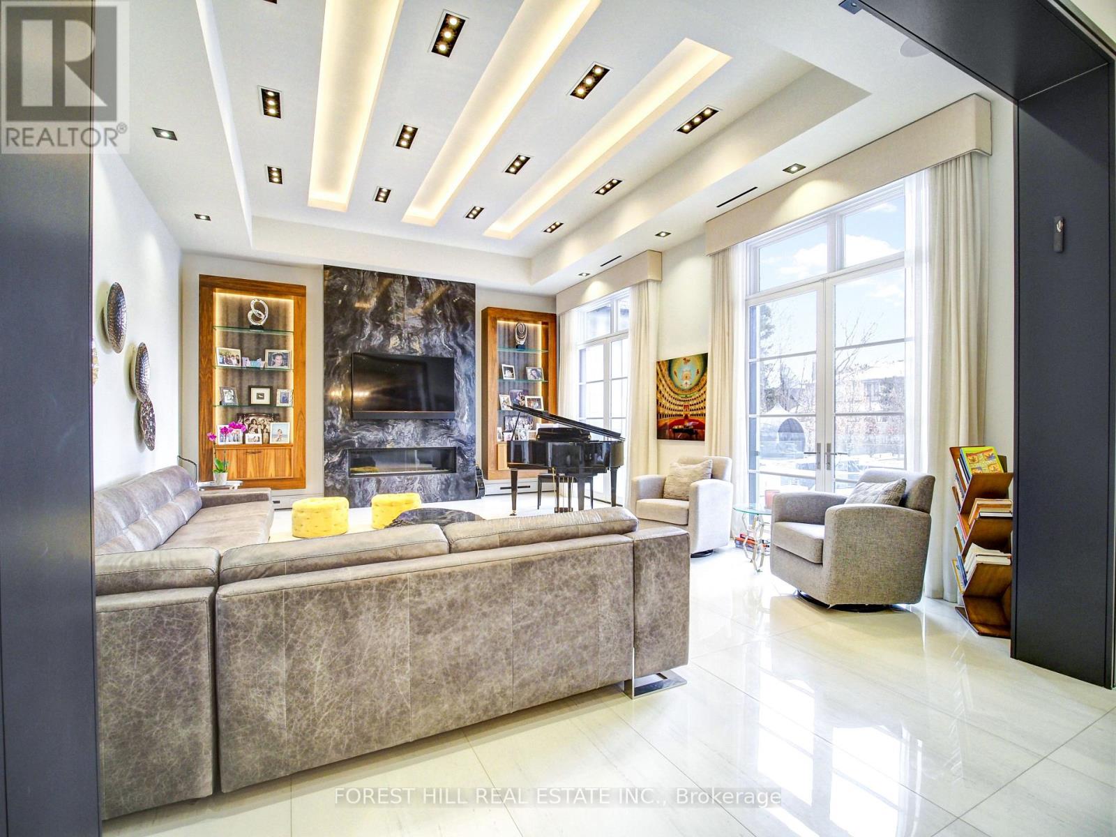 163 ARNOLD AVENUE - 10