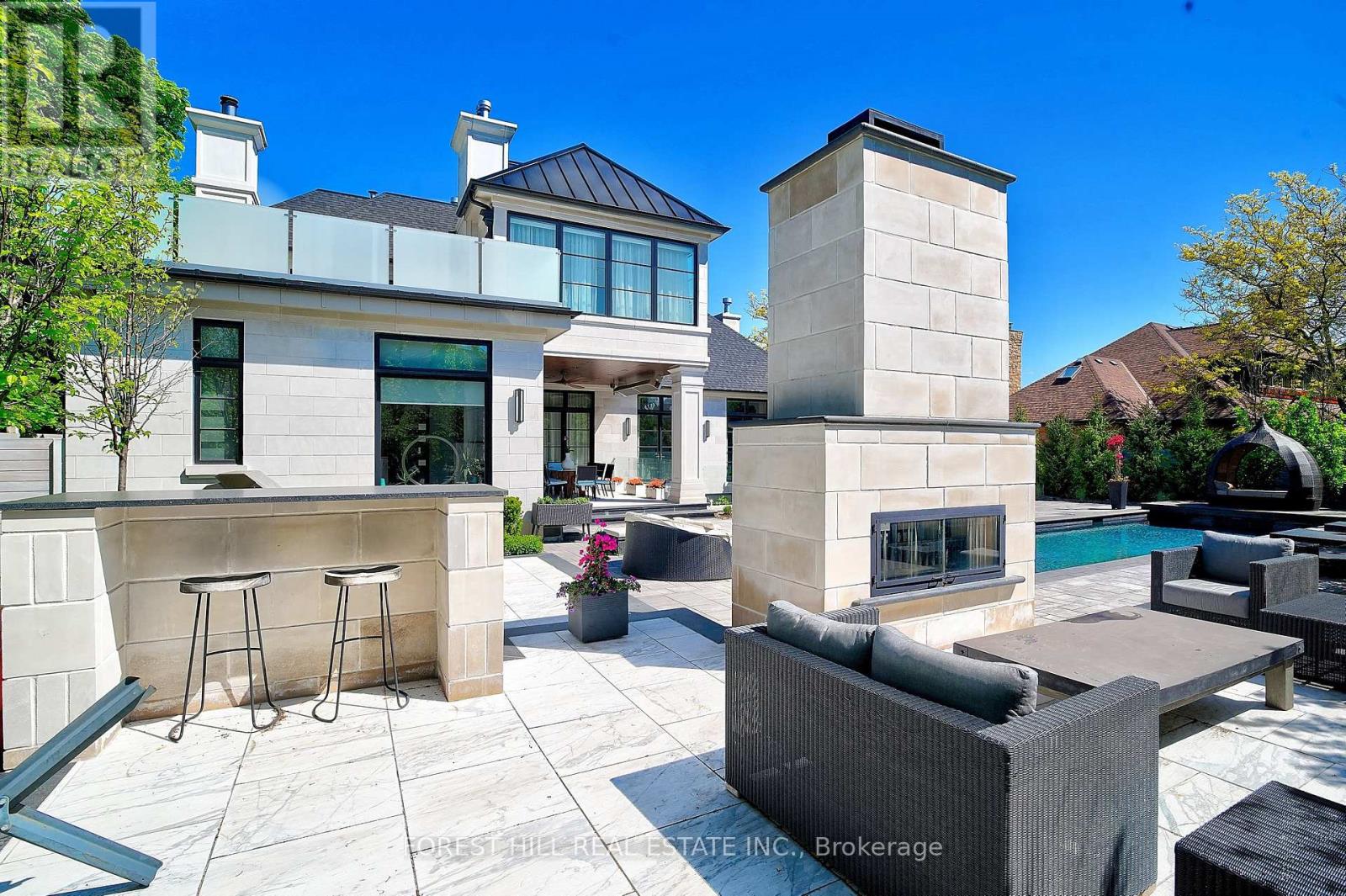 163 ARNOLD AVENUE - 21