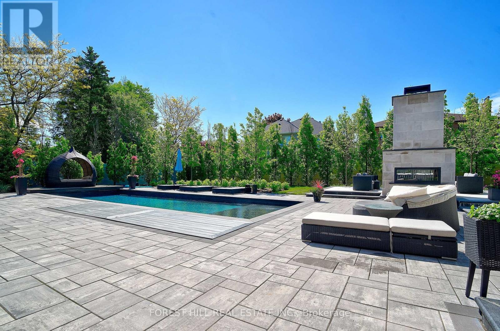 163 ARNOLD AVENUE - 22