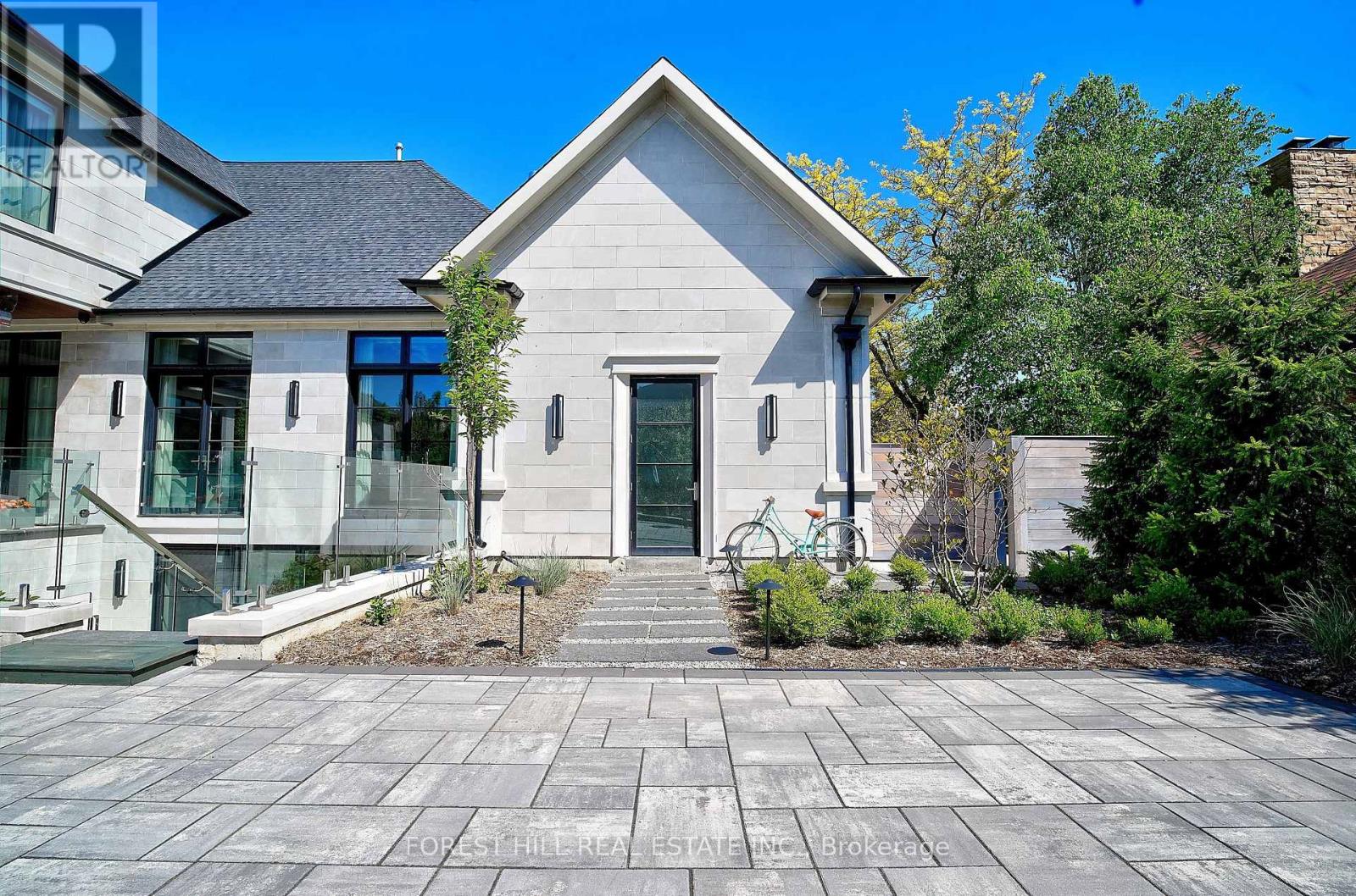 163 ARNOLD AVENUE - 23