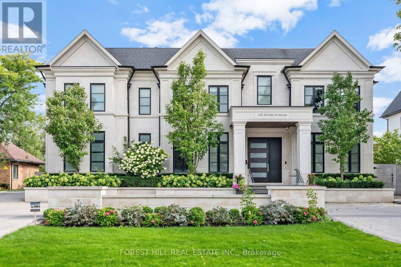 163 ARNOLD AVENUE - 3