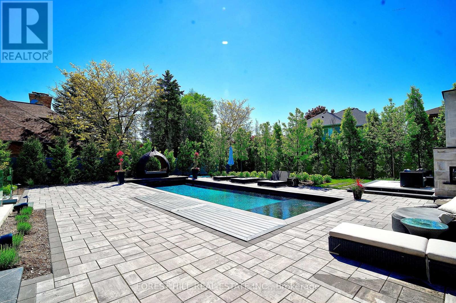163 ARNOLD AVENUE - 44