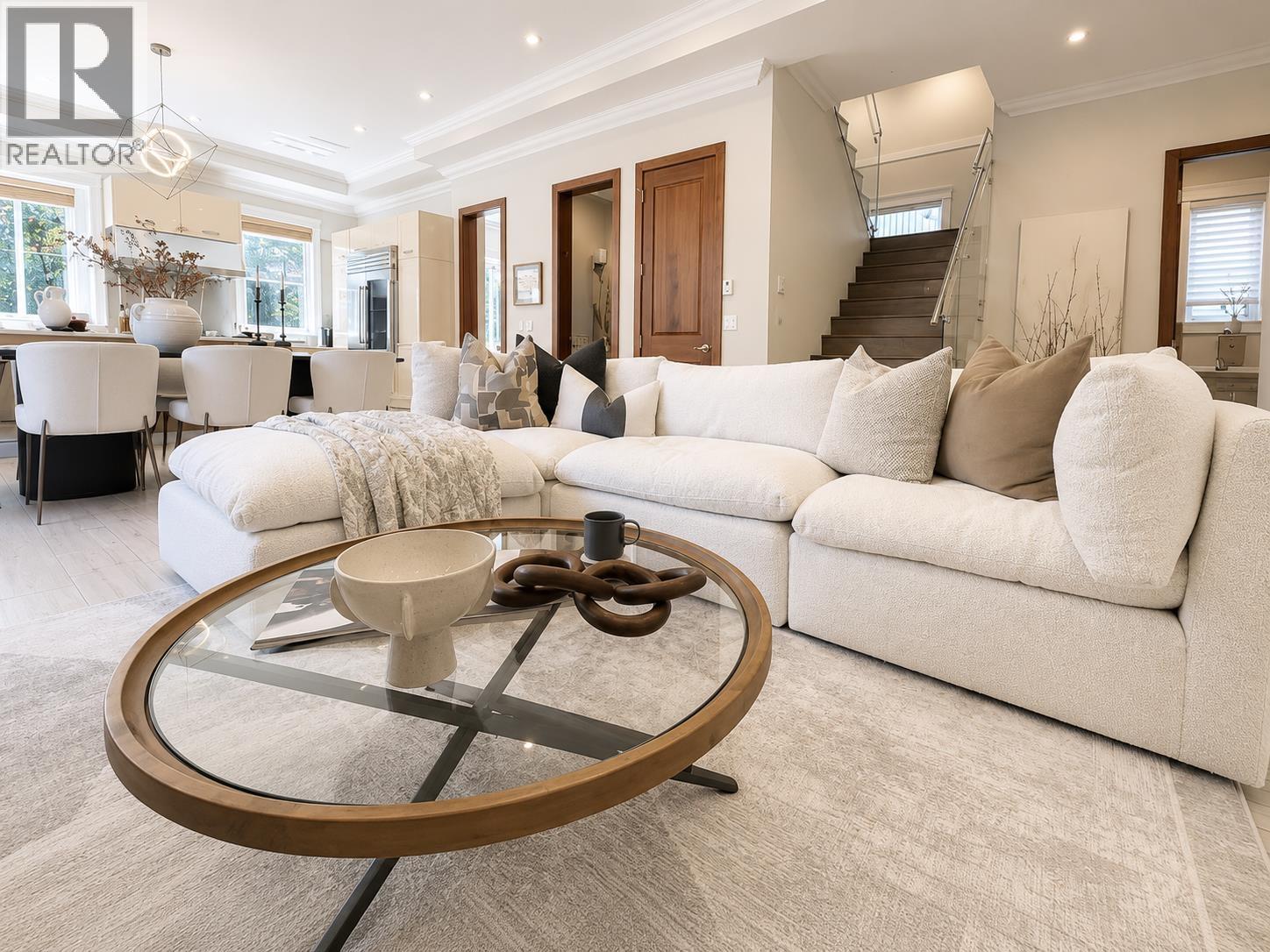 8280 COLONIAL Drive, Richmond