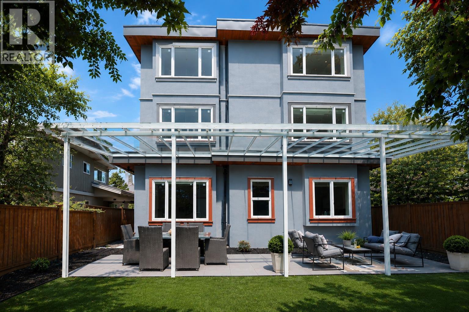 8280 COLONIAL Drive, Richmond