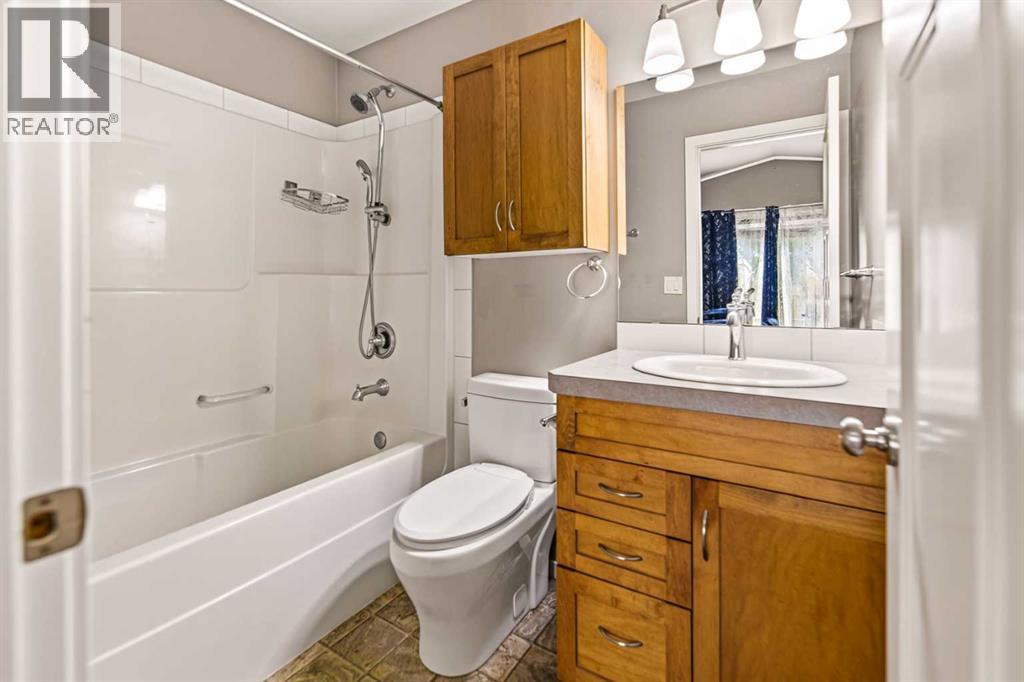 Listing photo – 50 Trimble Close, Red Deer