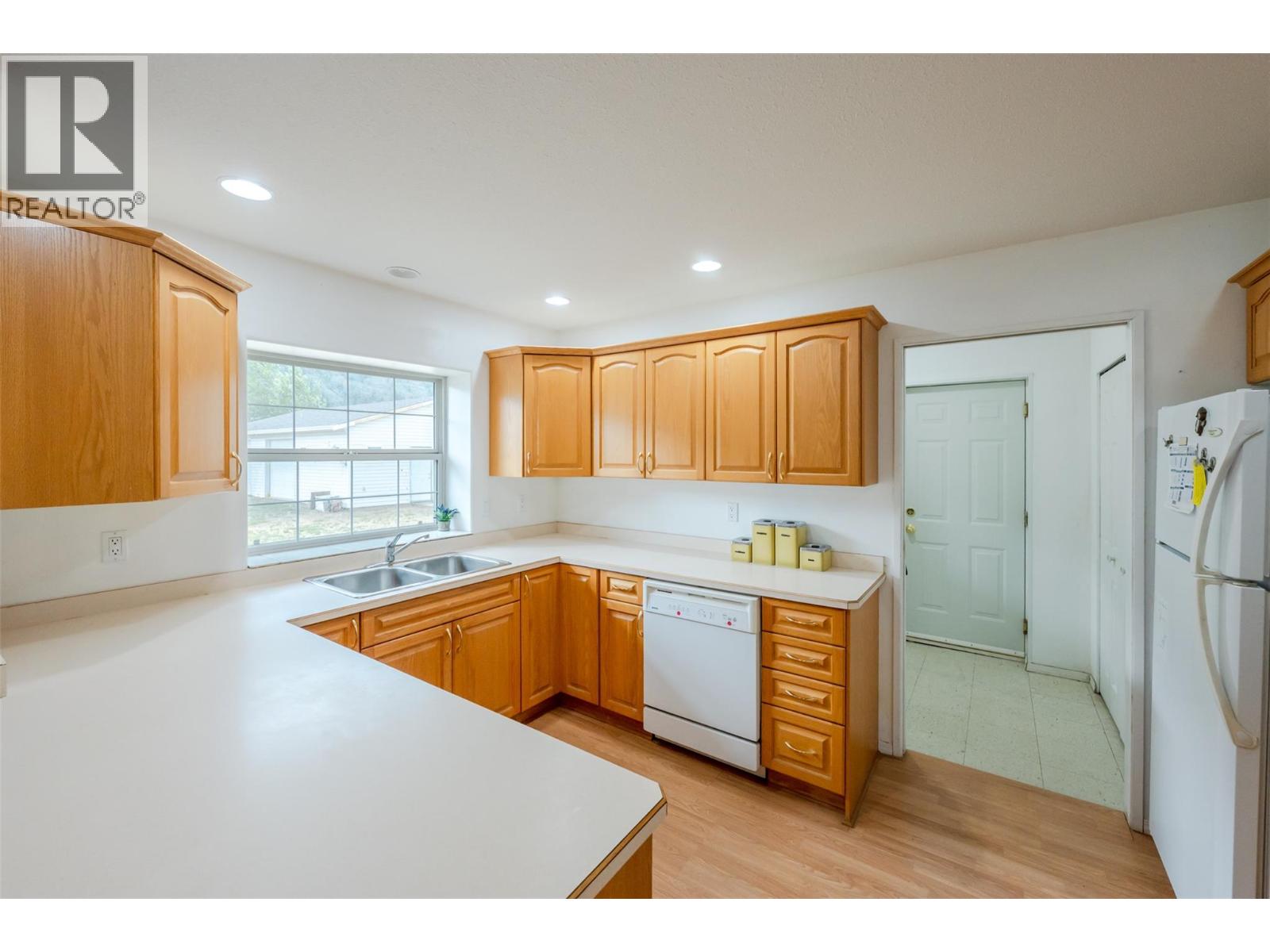 2185 Newton Road - 44
