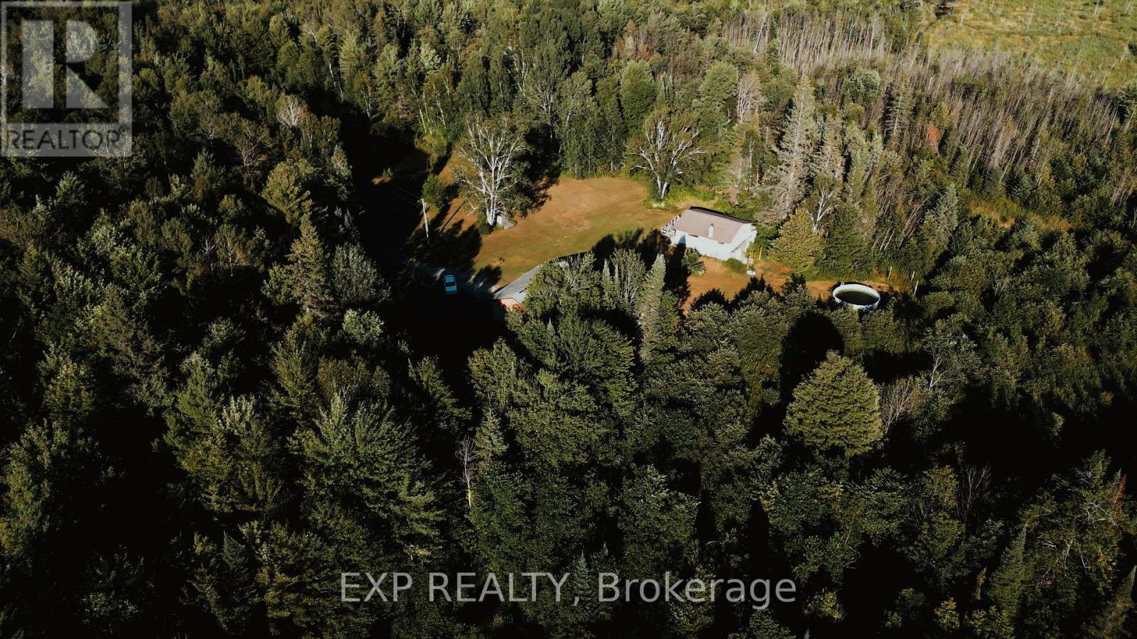 2670 SOUTH SPARROW LAKE ROAD S - 4