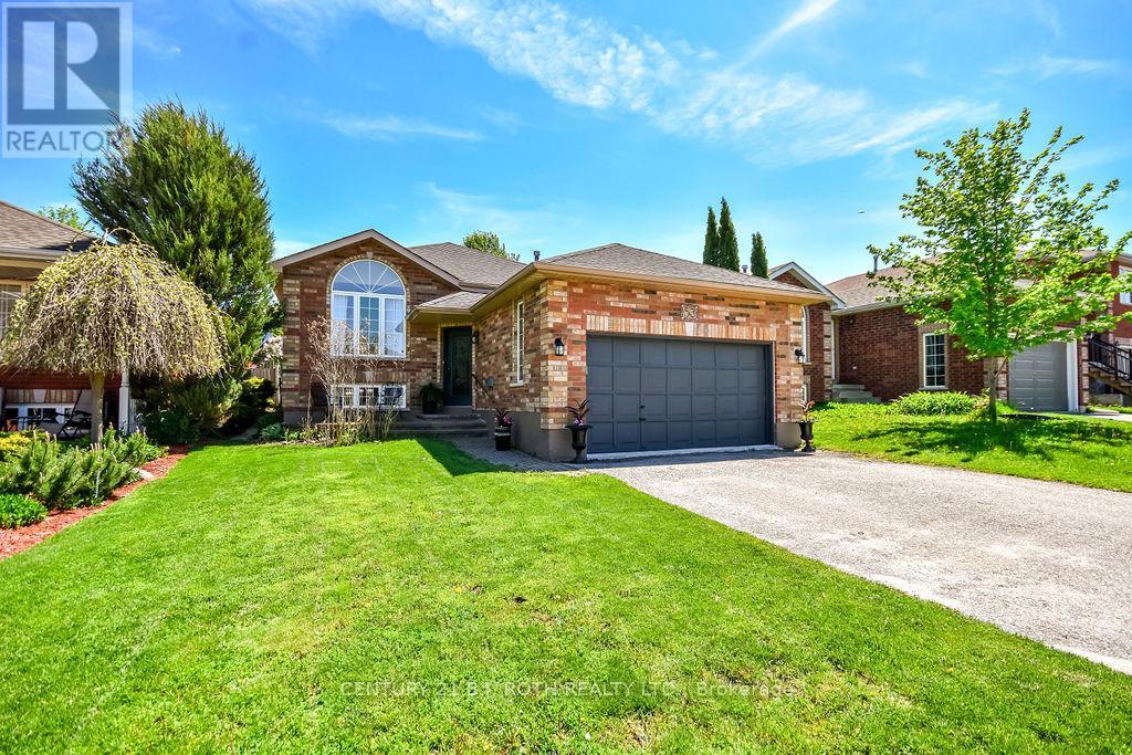53 FOREST DALE DRIVE - 1