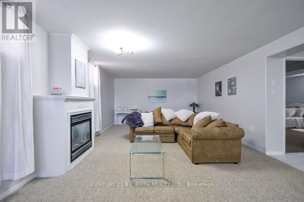 53 FOREST DALE DRIVE - 20