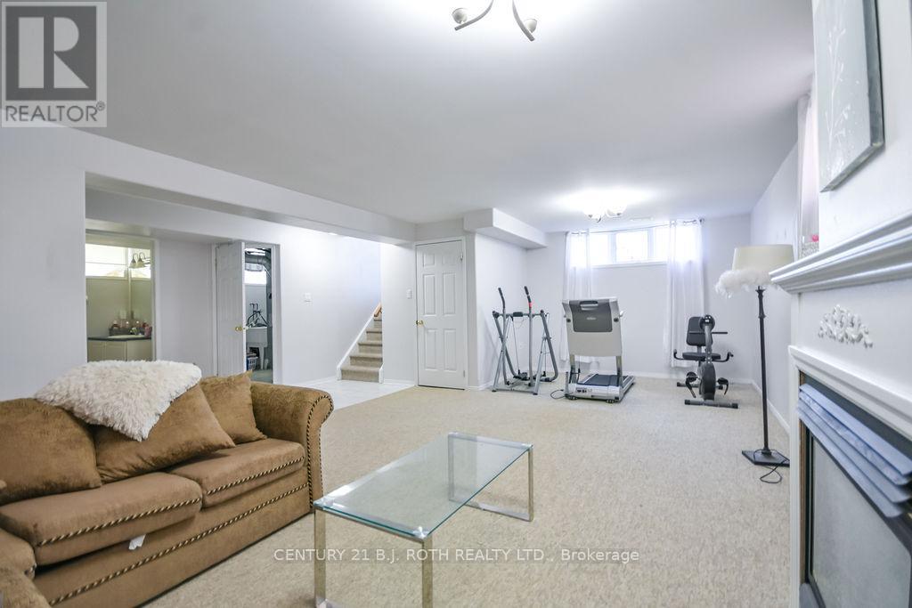 53 FOREST DALE DRIVE - 21
