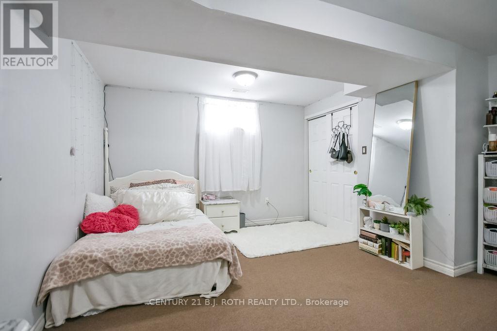 53 FOREST DALE DRIVE - 22