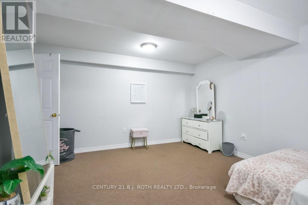 53 FOREST DALE DRIVE - 23